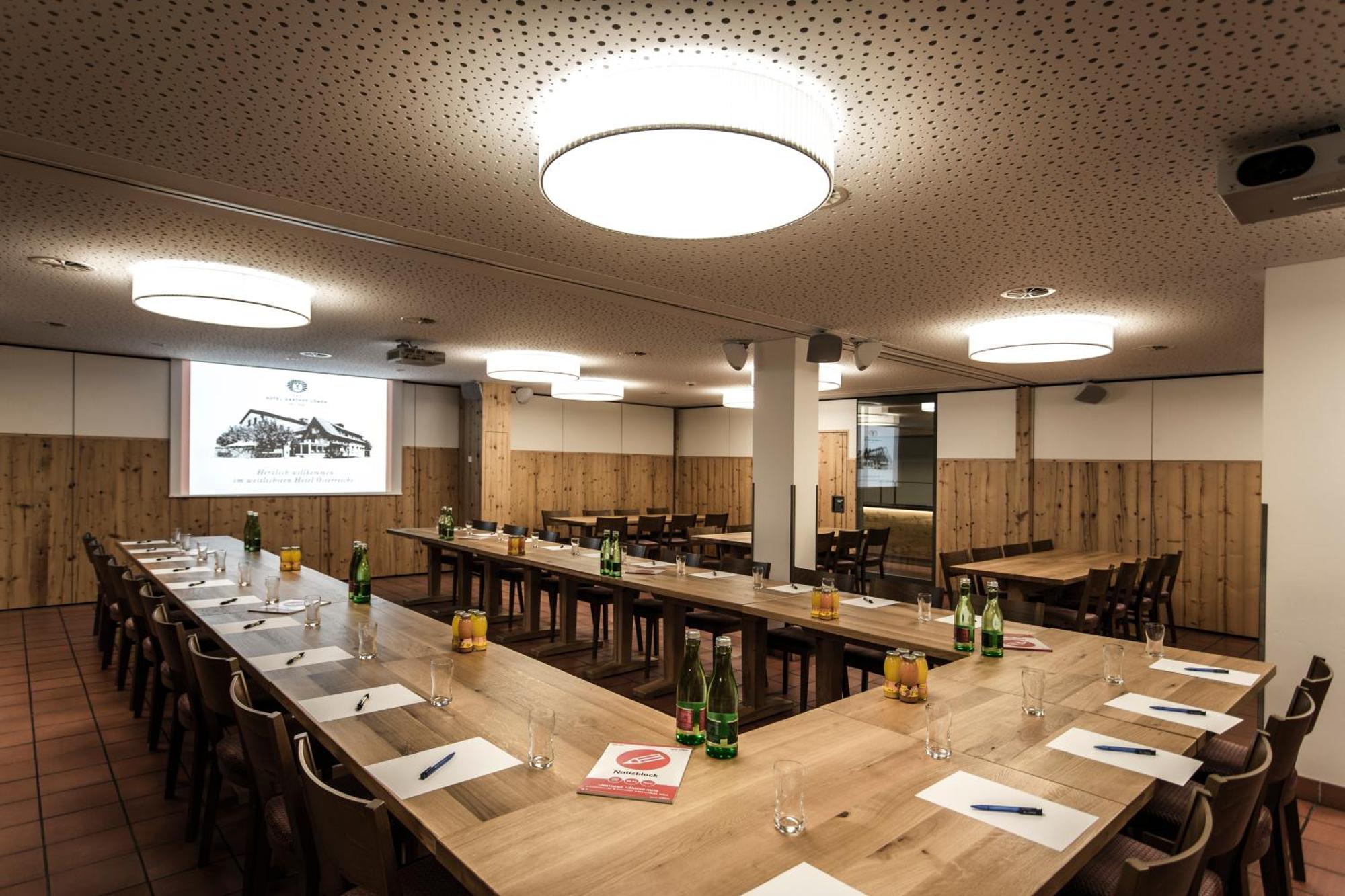 Hotel-Gasthof Loewen Feldkirch Buitenkant foto